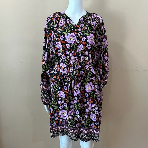 NWT Label of Love Violet Femme Floral Mini Dress Black Purple Womens Large - Picture 3 of 10